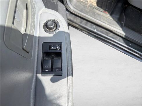 Used 2011 Dodge Dakota Big Horn AWD/4WD image 10