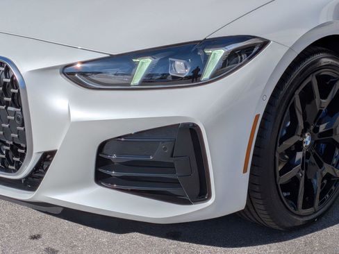 New 2026 BMW 430i Coupe image 9