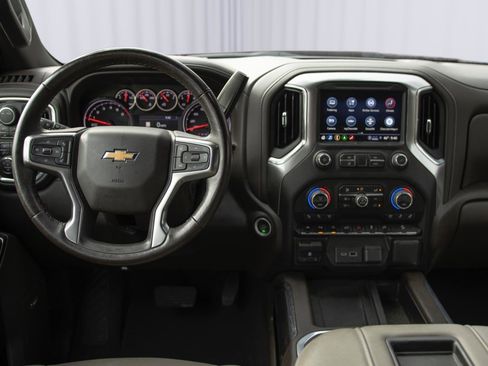 Used 2022 Chevrolet Silverado 1500 LTZ w/ LTZ Premium Package image 3