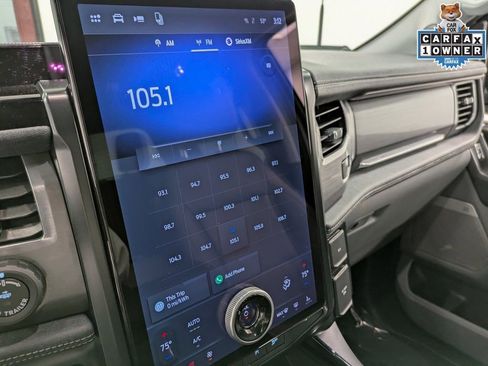 Used 2025 Ford F150 Lightning Flash image 12