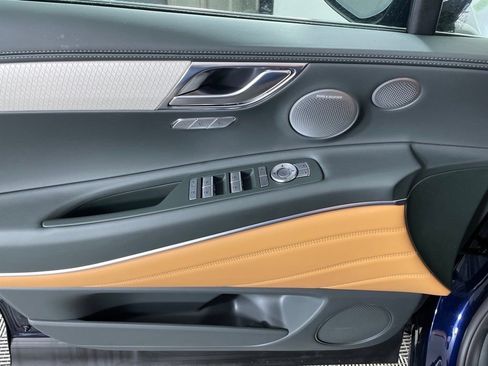 New 2026 Genesis GV80 2.5T Prestige AWD/4WD image 16