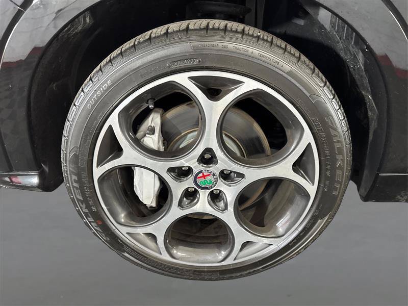 Used 2024 Alfa Romeo Tonale Ti AWD/4WD image 24