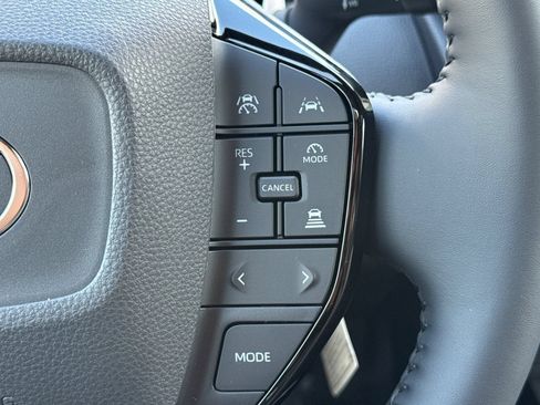 New 2027 Toyota Prius XLE FWD image 29