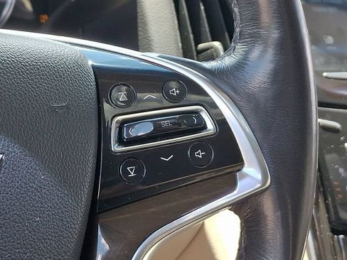 Used 2019 Cadillac Escalade ESV Luxury AWD/4WD image 23