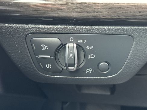 Used 2018 Audi Q5 2.0T Premium image 31