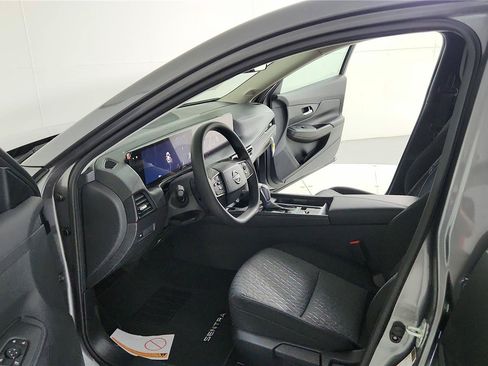 Used 2026 Nissan Sentra SV w/ Floor Mat Package FWD image 16
