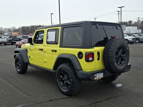 Used 2023 Jeep Wrangler Willys image 8