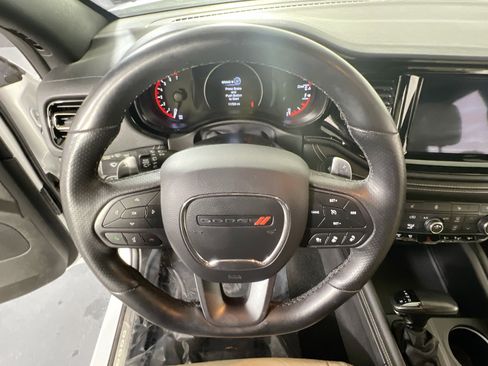 Used 2022 Dodge Durango GT image 11