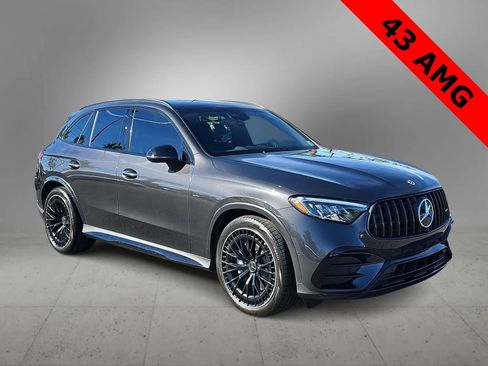 Used 2024 Mercedes-Benz GLC 43 AMG AMG GLC 43 image 2