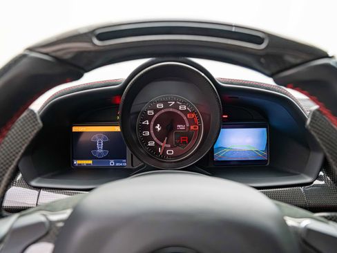 Certified 2015 Ferrari 458 Speciale Coupe image 35