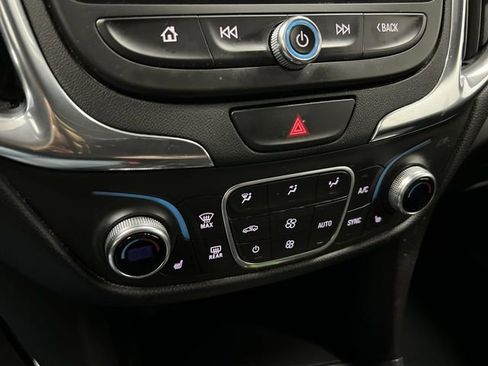Used 2020 Chevrolet Equinox LT AWD/4WD image 18
