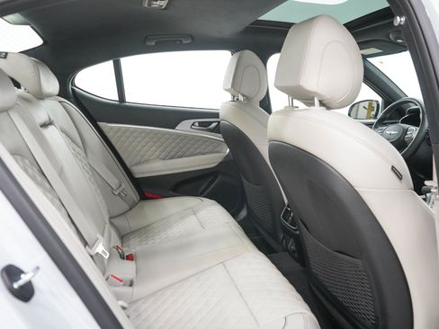 Used 2022 Genesis G70 3.3T w/ Sport Prestige Package AWD/4WD image 12