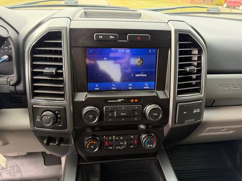 Used 2022 Ford F250 XLT w/ XLT Premium Package image 23