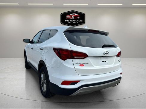 Used 2017 Hyundai Santa Fe Sport AWD/4WD image 3