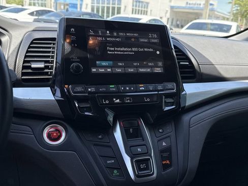 Used 2018 Honda Odyssey EX-L image 27