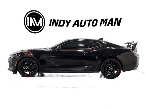Used 2018 Chevrolet Camaro SS w/ Redline Edition RWD image 7