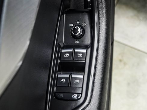 Used 2018 Audi A4 2.0T Ultra Premium w/ Convenience Package image 31