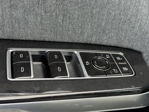 New 2026 Cadillac Escalade Platinum Sport w/ LPO, ONYX Package image 21