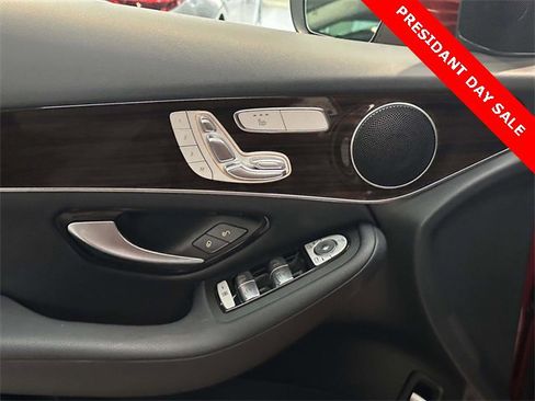 Certified 2022 Mercedes-Benz GLC 300 4MATIC image 13
