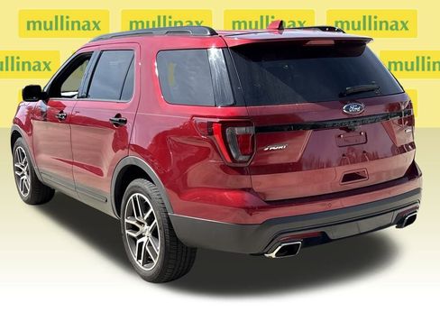 Used 2017 Ford Explorer Sport image 8