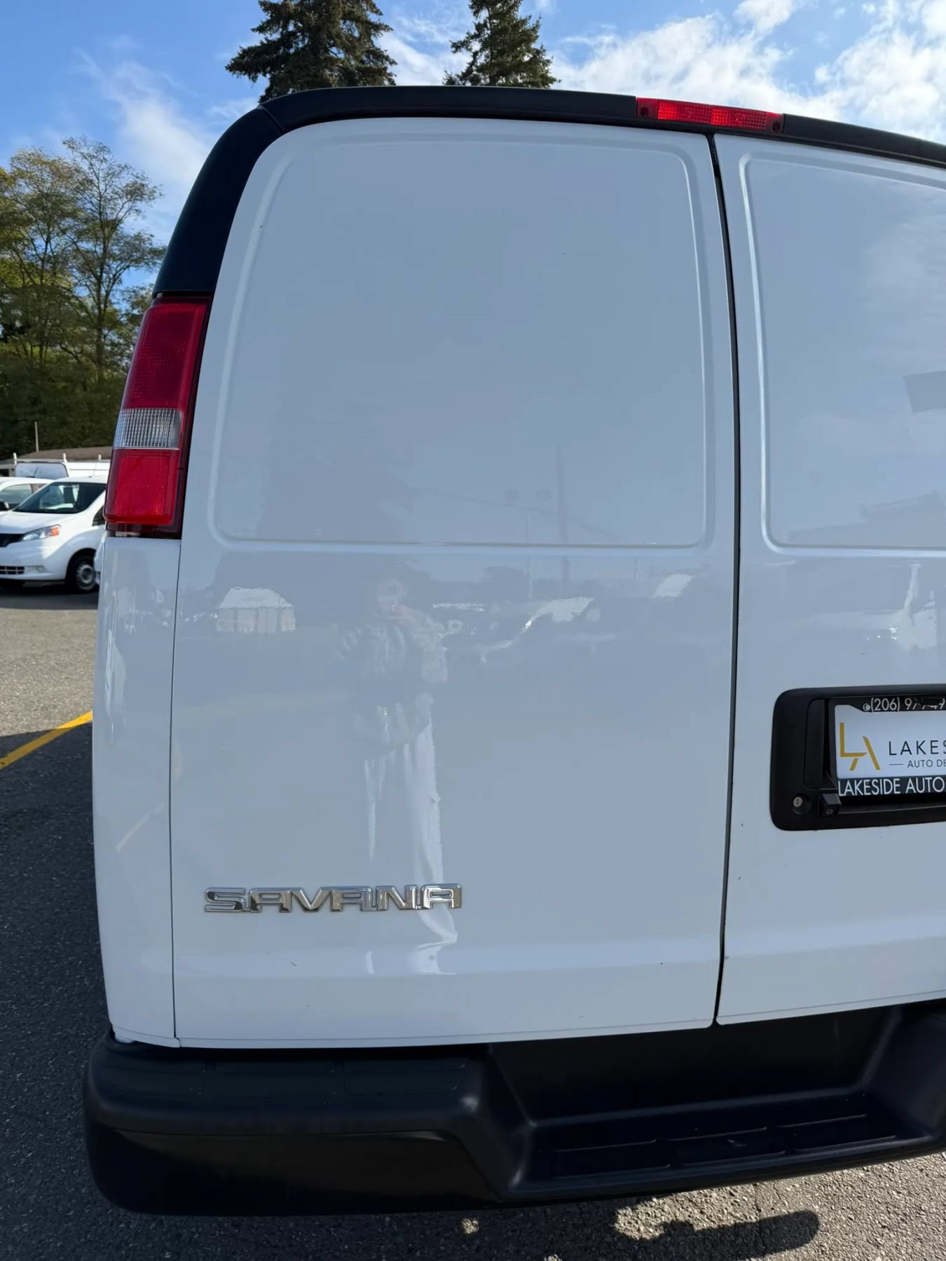 Used 2023 GMC Savana 2500 w/ Driver Convenience Package RWD image 13