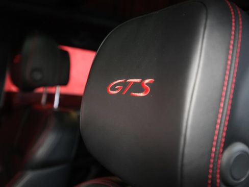 Used 2018 Porsche Macan GTS AWD/4WD image 25