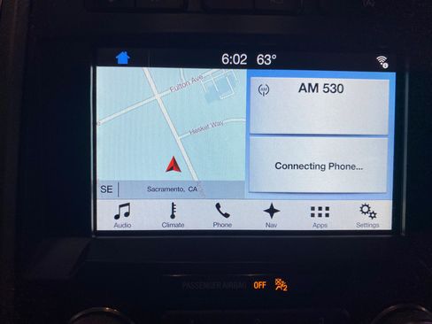 Used 2018 Ford F150 Raptor w/ Equipment Group 802A Luxury image 19