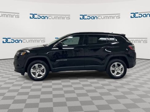 Used 2023 Jeep Compass Sport AWD/4WD image 5