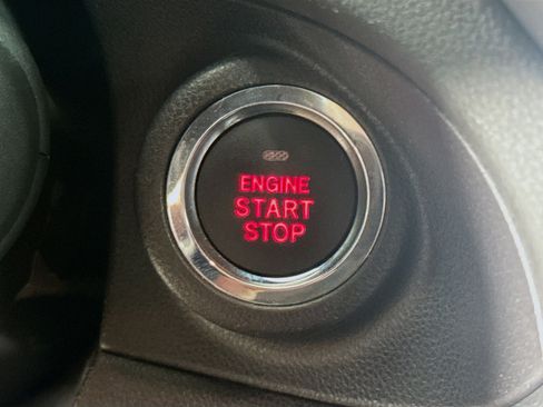 Used 2022 Subaru Ascent Premium w/ Convenience Package image 21