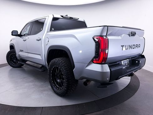 Used 2024 Toyota Tundra Limited AWD/4WD image 2