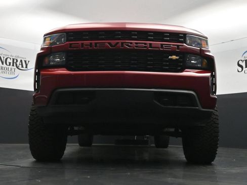 Used 2020 Chevrolet Silverado 1500 Custom w/ Custom Value Package AWD/4WD image 27
