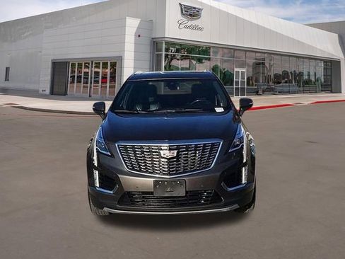 Used 2020 Cadillac XT5 Premium Luxury image 2