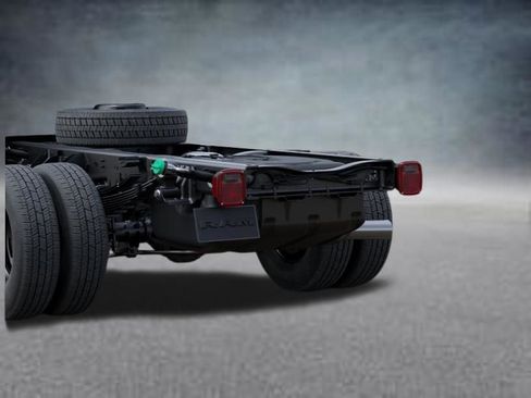 New 2025 RAM 3500 Tradesman AWD/4WD image 13