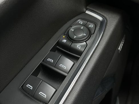 Used 2023 GMC Sierra 1500 SLT AWD/4WD image 25