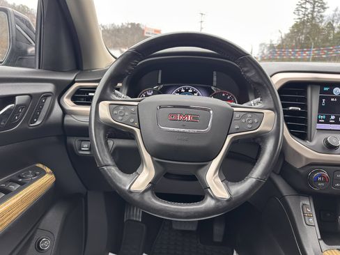 Used 2019 GMC Acadia Denali w/ Technology Package image 8