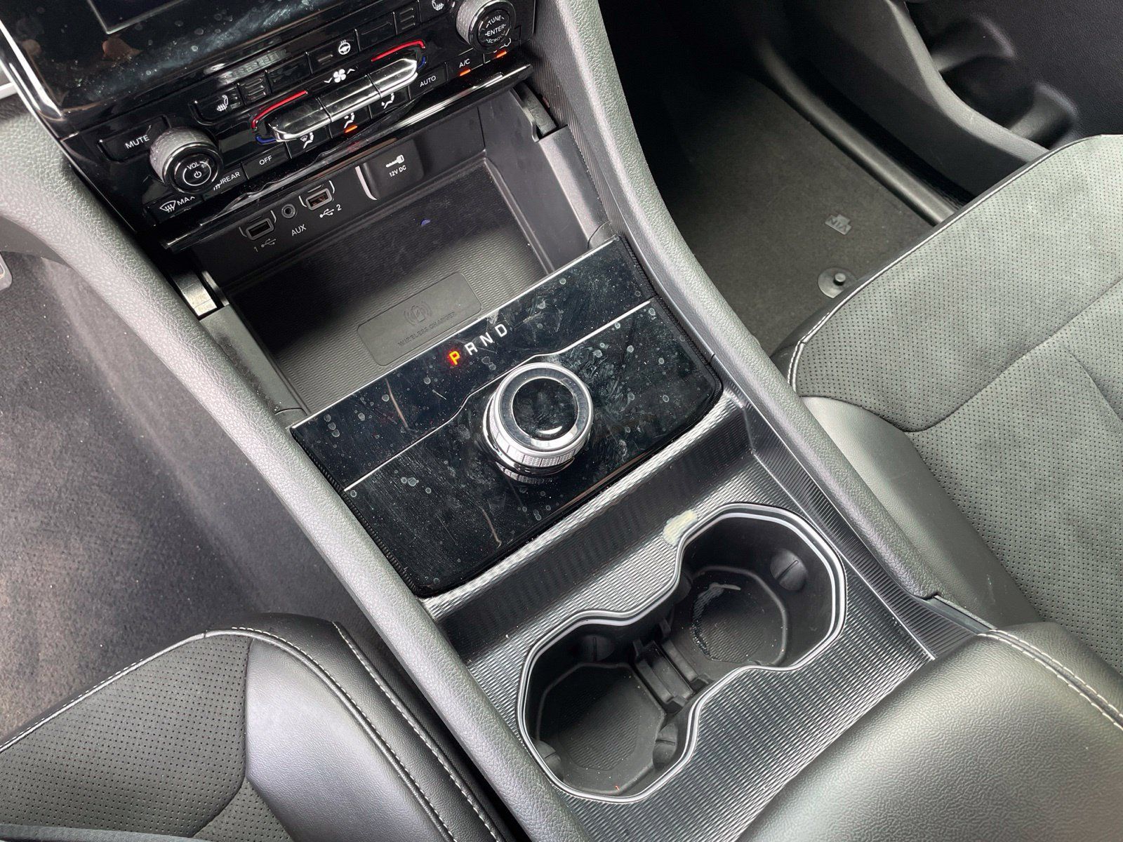 Used 2025 Jeep Grand Cherokee Altitude RWD image 15