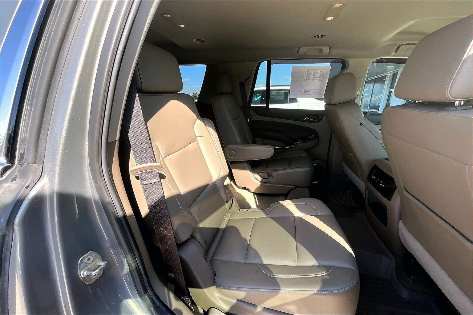 Used 2018 Chevrolet Tahoe LT w/ Luxury Package AWD/4WD image 24