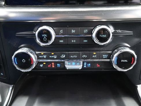 Used 2023 Ford F150 Lariat w/ Max Trailer Tow Package AWD/4WD image 14
