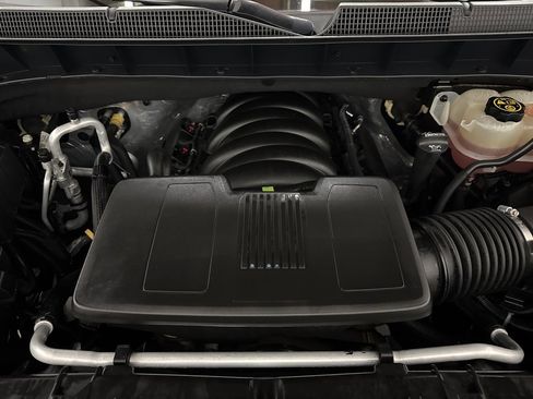 Used 2019 Chevrolet Silverado 1500 LT w/ All-Star Edition image 7