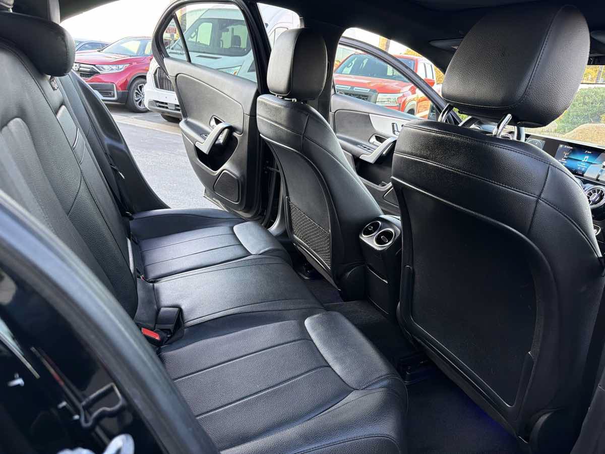 Used 2019 Mercedes-Benz A 220 image 21