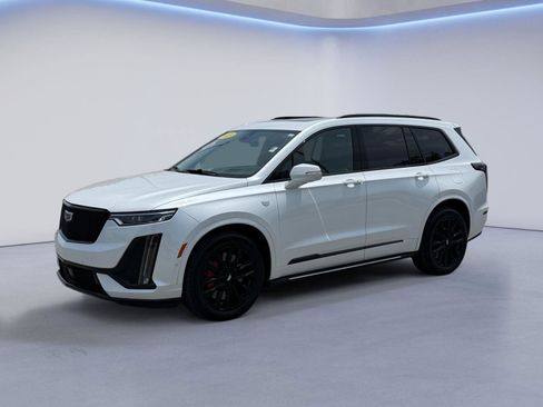 Certified 2023 Cadillac XT6 Sport w/ LPO, ONYX Package AWD/4WD image 12