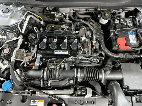 Used 2018 Honda Accord LX image 30