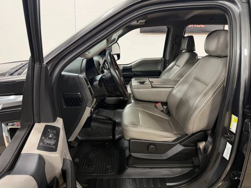 Used 2017 Ford F250 XL w/ STX Appearance Package AWD/4WD image 13