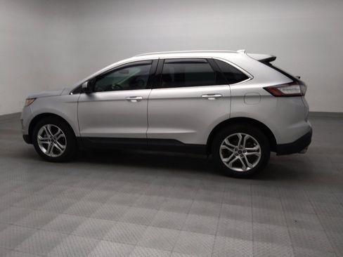 Used 2017 Ford Edge Titanium w/ Technology Package image 3
