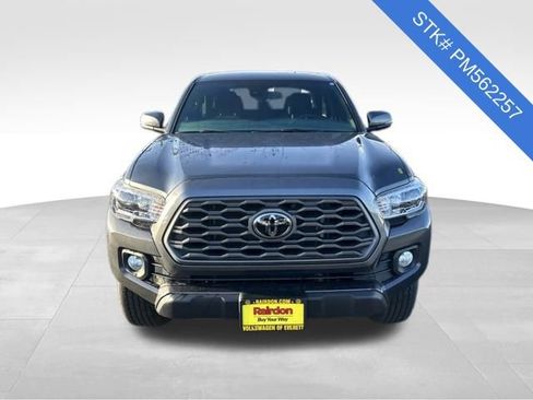 Used 2023 Toyota Tacoma TRD Off-Road image 2