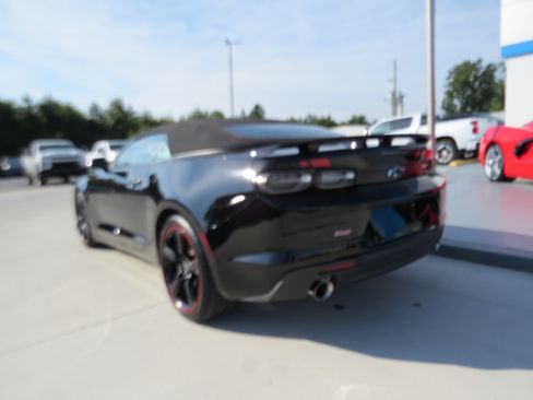 Used 2021 Chevrolet Camaro SS w/ Redline Edition RWD image 4