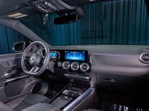 Certified 2026 Mercedes-Benz GLA 250 image 13