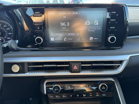 Used 2023 Kia K5 LXS image 12