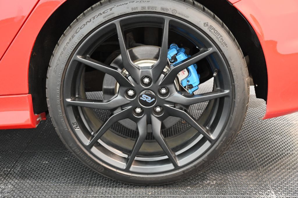 Used 2018 Ford Focus RS AWD/4WD image 48