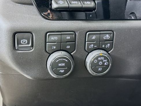 New 2026 Chevrolet Silverado 1500 ZR2 AWD/4WD image 12